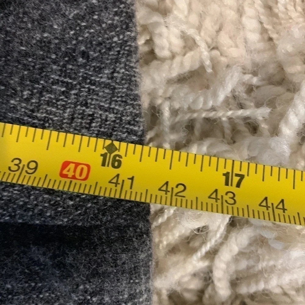 ANN Taylor aloft black and white plaid wool blend pencil skirt size 8 - Picture 7 of 8